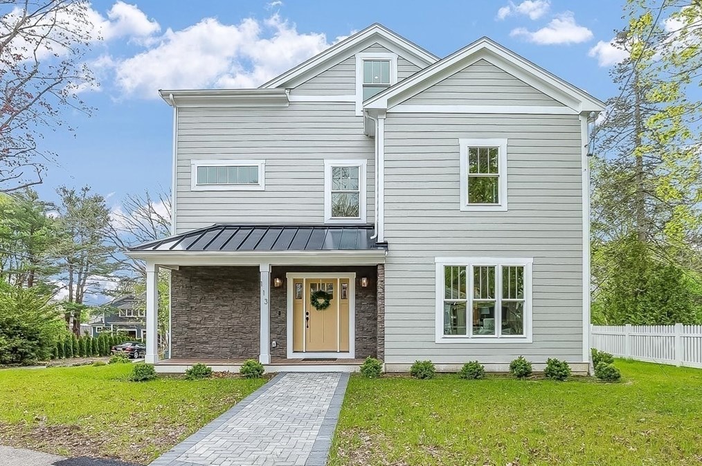 113 Hunnewell St, Needham MA 02494-1809 exterior