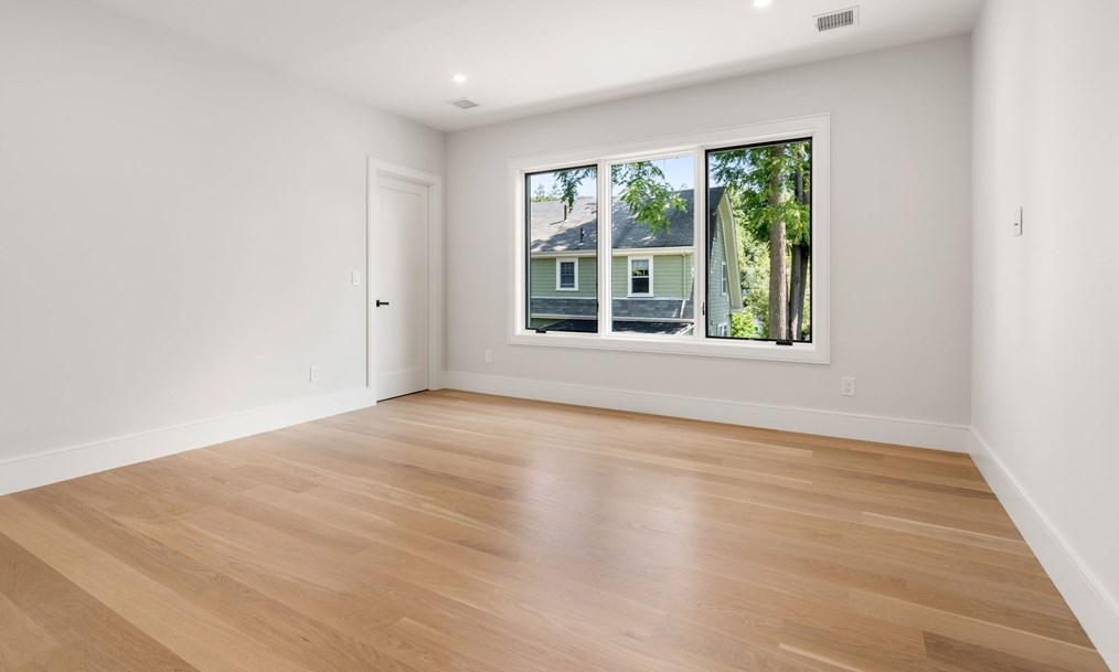 239 Jackson St, Newton MA 02459-2523 exterior