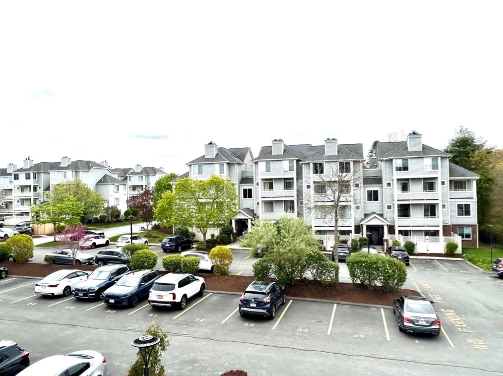 200 Falls Blvd, Quincy MA 02169-8158 exterior