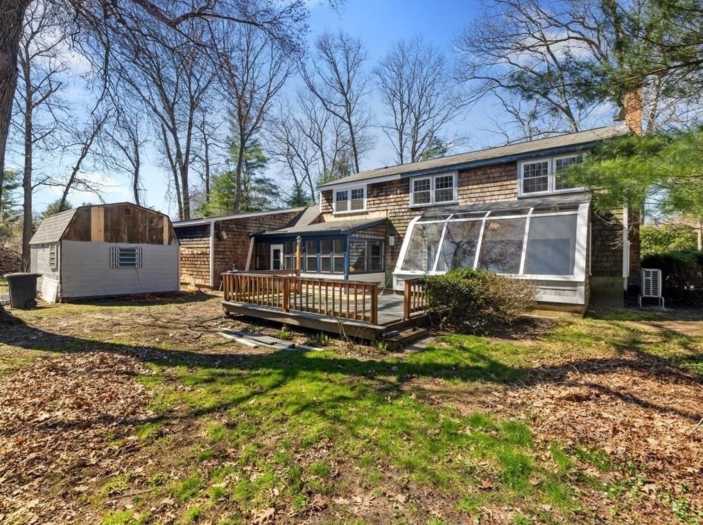 500 St, West Bridgewater MA 02379-1833 exterior