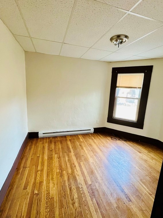 1060 Chicopee St, Chicopee MA 01013-2994 exterior