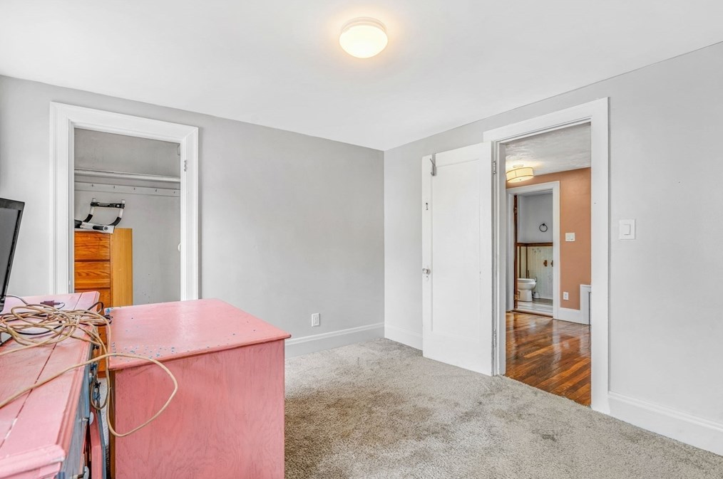 16 Howard St, Lynn MA  01902-3008 exterior