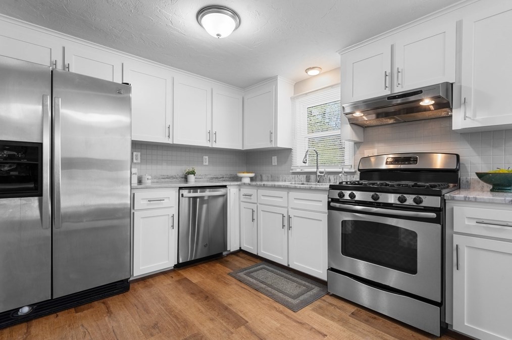 3 Hill Rd, Plymouth MA  02360-4628 exterior