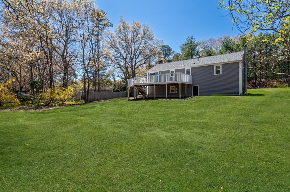 3 Hill Rd, Plymouth MA  02360-4628 exterior