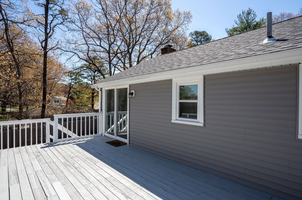 3 Hill Rd, Plymouth MA  02360-4628 exterior