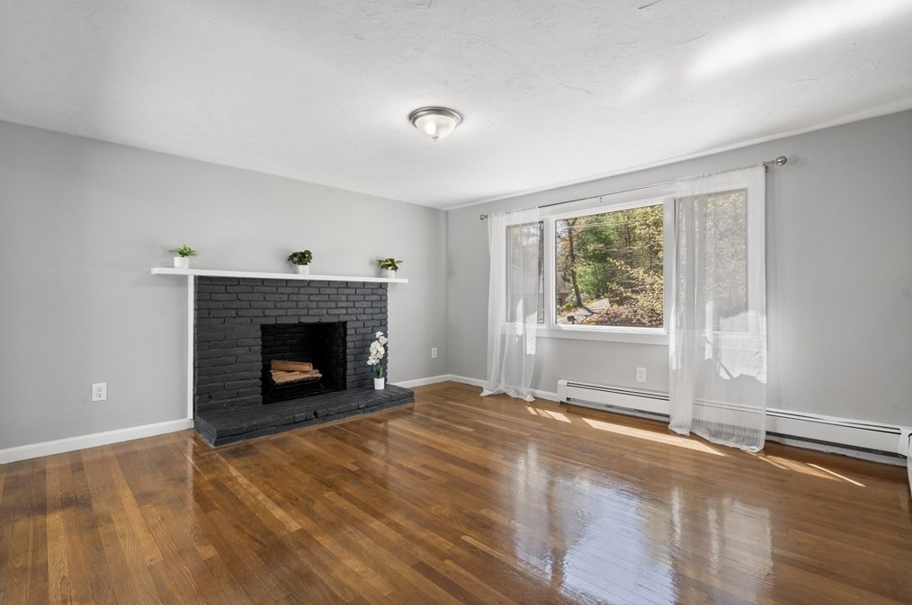 3 Hill Rd, Plymouth MA  02360-4628 exterior