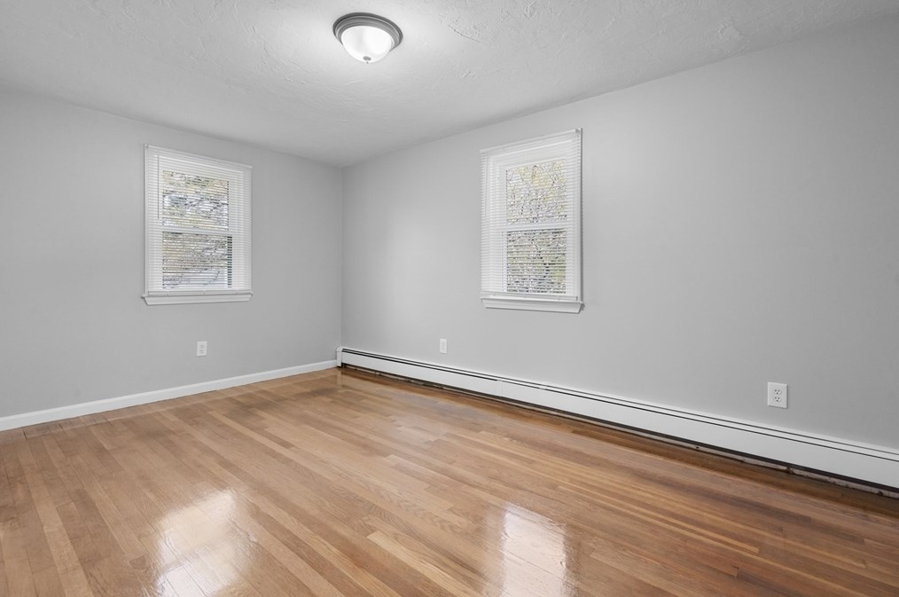 3 Hill Rd, Plymouth MA  02360-4628 exterior