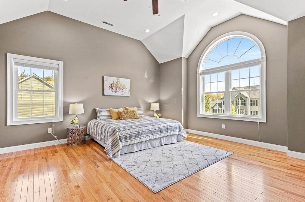 96 Clement Rd, Dracut MA 01826 exterior