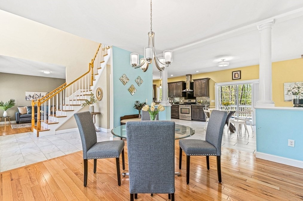 96 Clement Rd, Dracut MA 01826 exterior