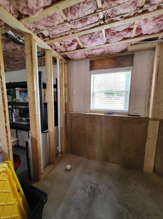 174 Emmett St, Fall River MA 02721 exterior