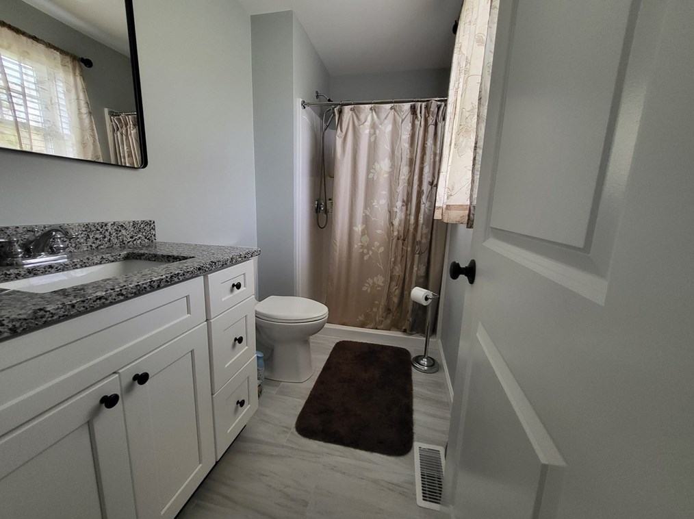 174 Emmett St, Fall River MA 02721 exterior