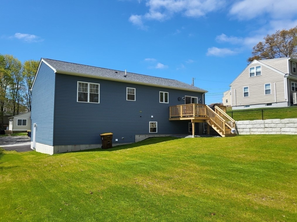 174 Emmett St, Fall River MA 02721 exterior