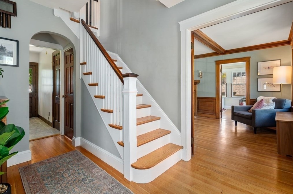 70 Vernon St, Newton MA 02458-2046 exterior