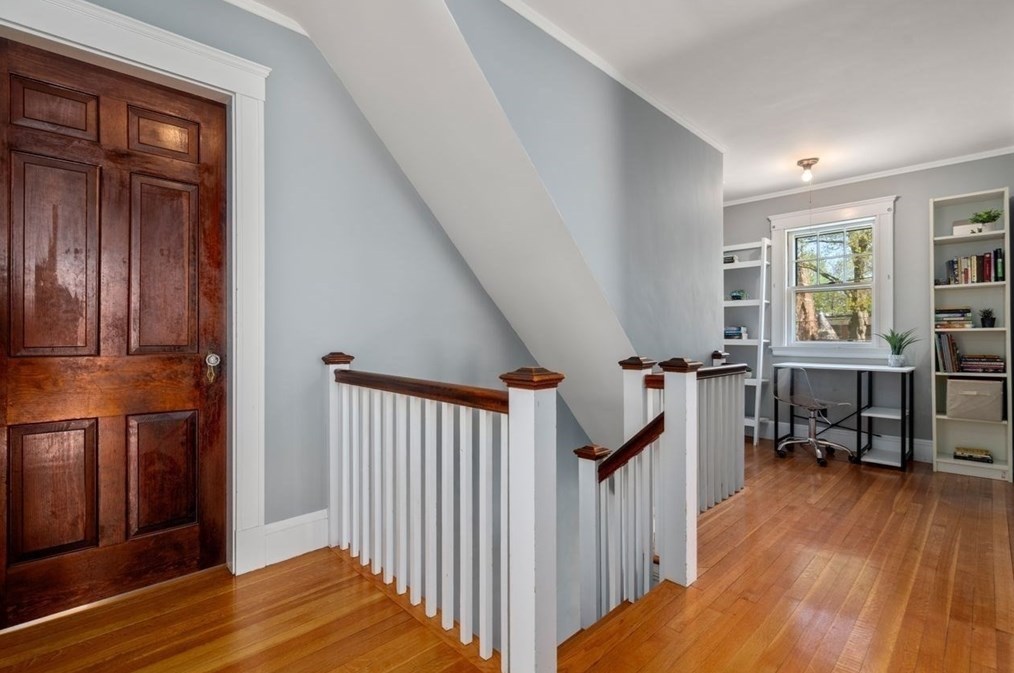 70 Vernon St, Newton MA 02458-2046 exterior