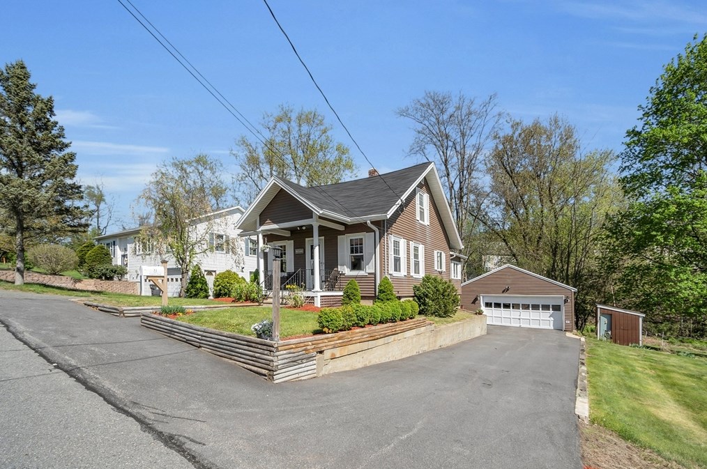 51 Goodale St, Haverhill MA 01830-4209 exterior