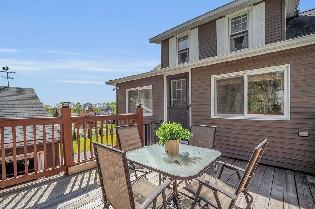 51 Goodale St, Haverhill MA 01830-4209 exterior