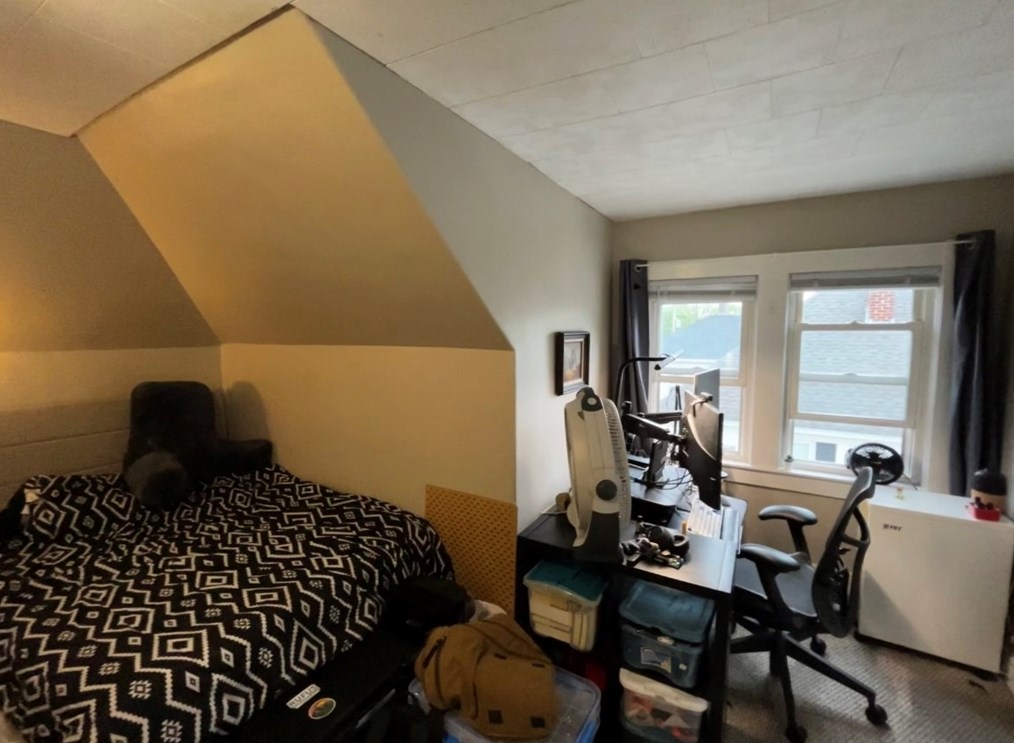 274 Oak St, Clinton MA  01510-3116 exterior