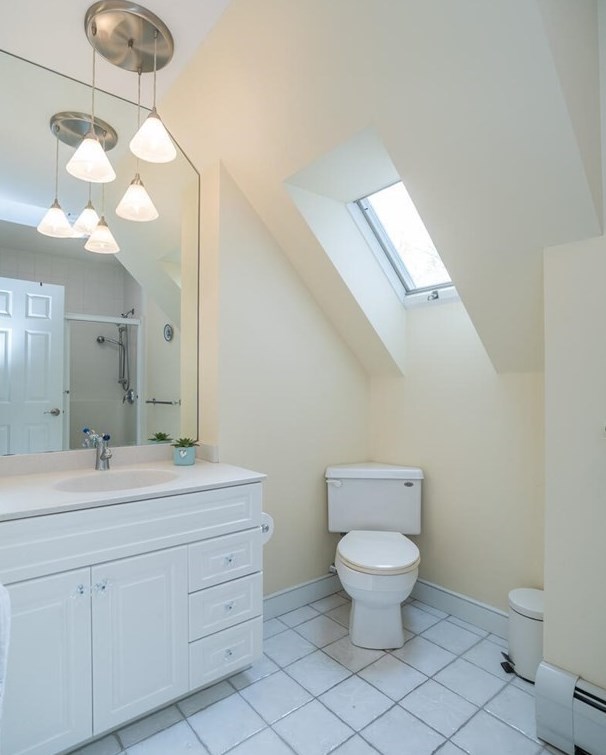 51 Hop Brk Rd, Amherst MA 01002-2771 exterior