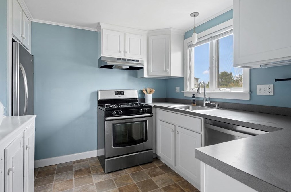 78 Southern Blvd, Newbury MA 01951-2121 exterior