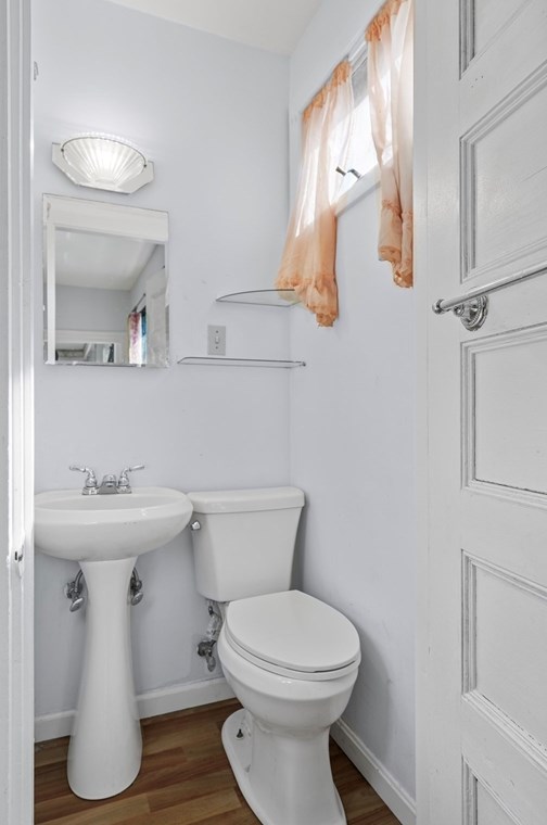 43 Willis St, New Bedford MA  02740-6751 exterior