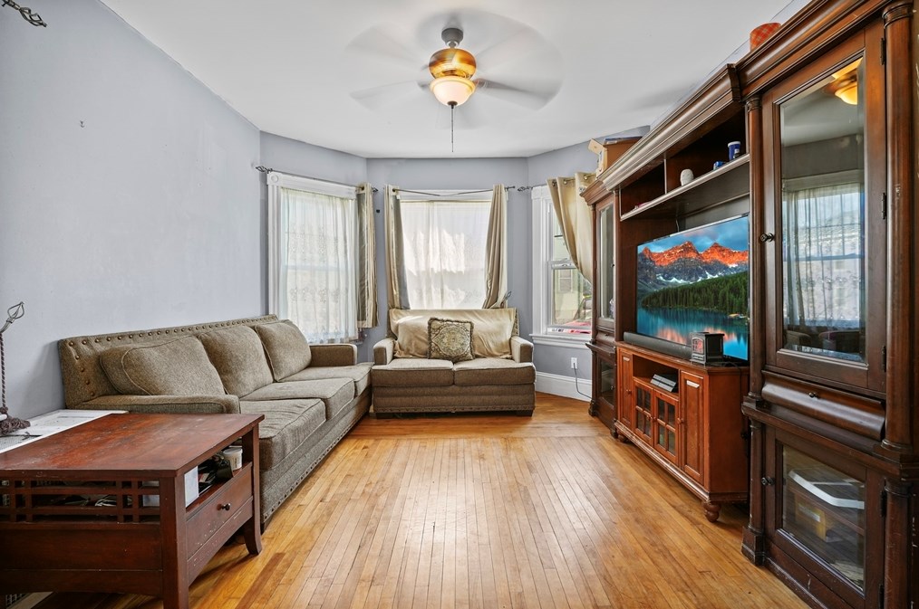 43 Willis St, New Bedford MA  02740-6751 exterior