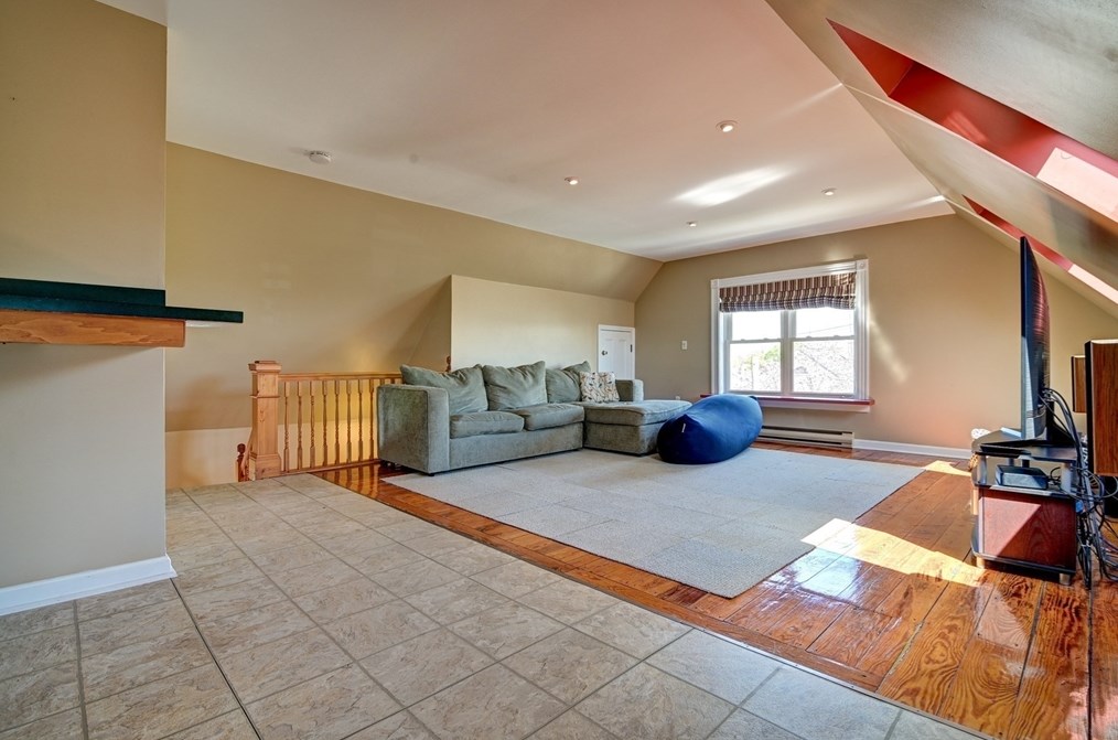 72 Elm Ave, Quincy MA  02170-2940 exterior