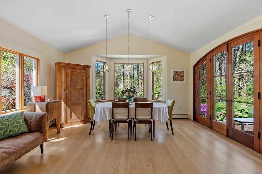 41 Taylor Rd, Acton MA 01720-4516 exterior