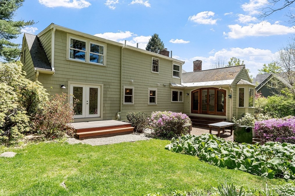 41 Taylor Rd, Acton MA 01720-4516 exterior