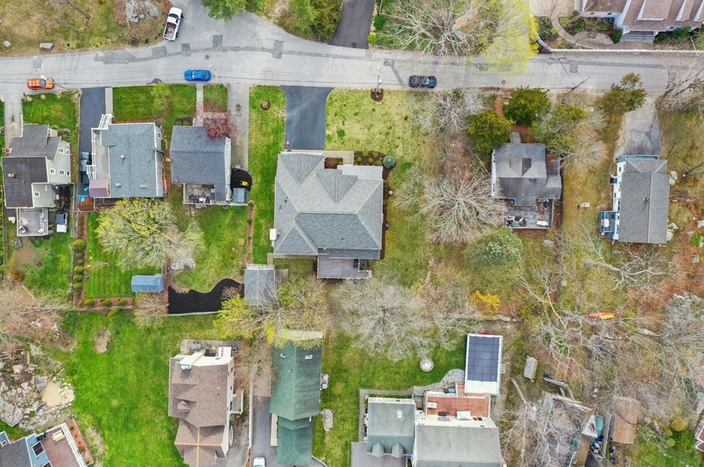 21 Clf Rd, Hingham MA 02043-1452 exterior