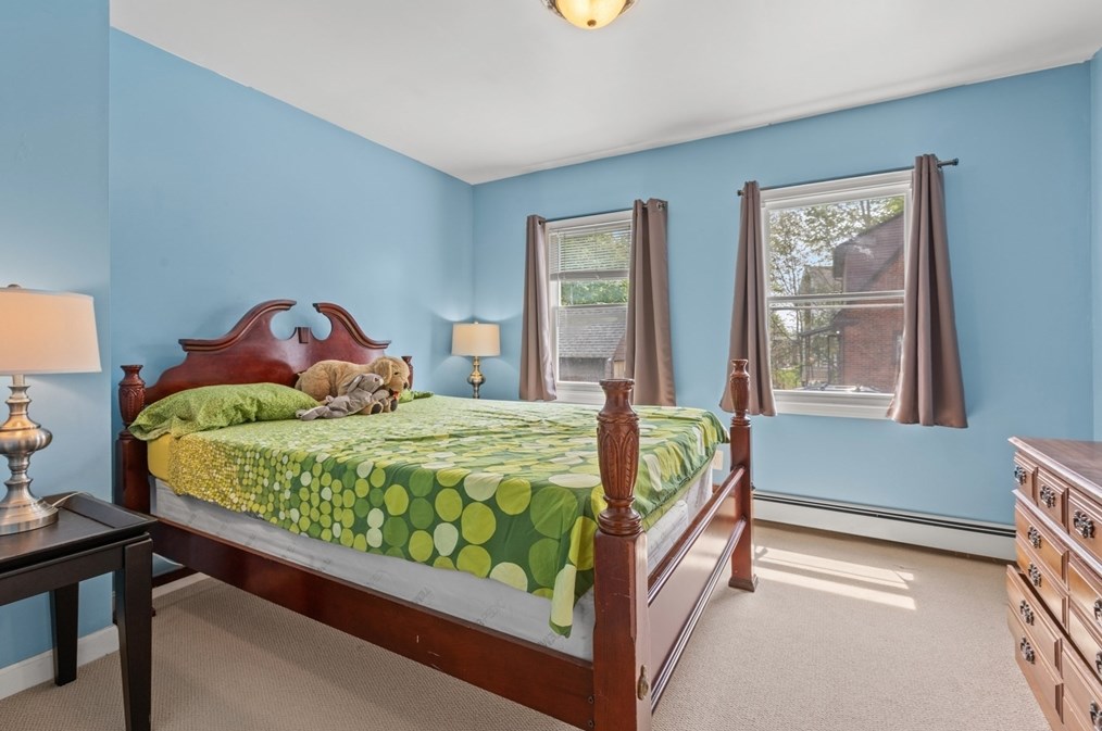 31 Wilbur St, Weymouth MA 02189 exterior