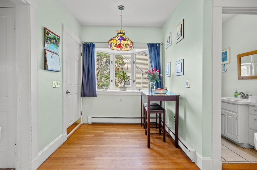 31 Wilbur St, Weymouth MA 02189 exterior