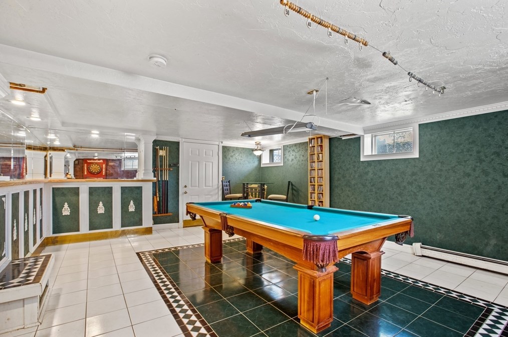 31 Wilbur St, Weymouth MA 02189 exterior