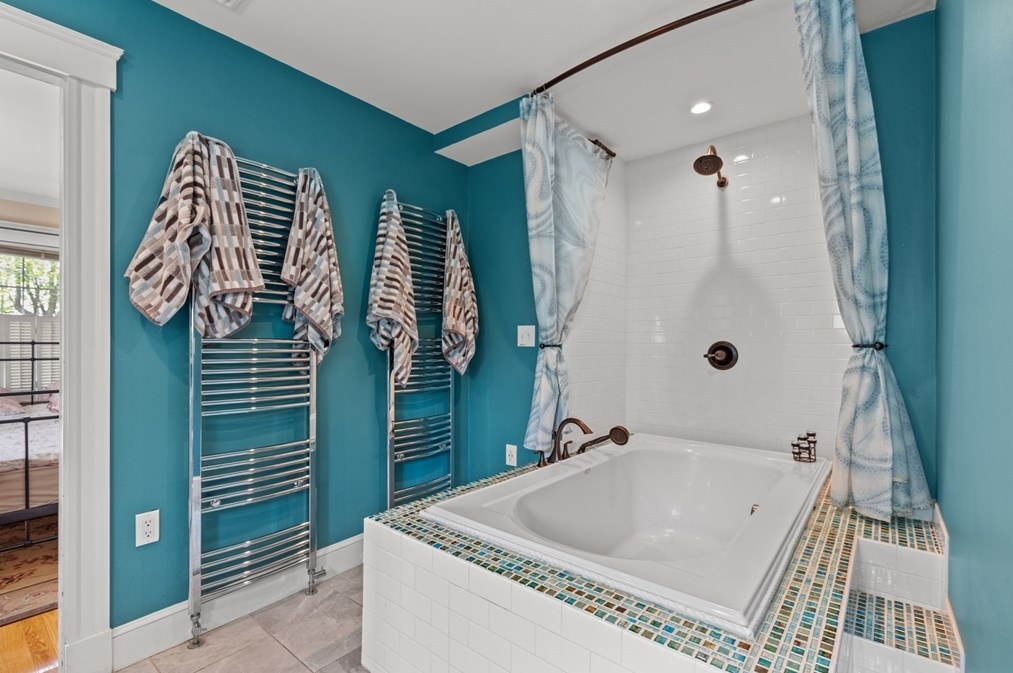 31 Wilbur St, Weymouth MA 02189 exterior