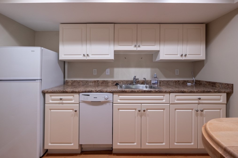 172 Bridle Cross Rd, Fitchburg MA  01420-8918 exterior