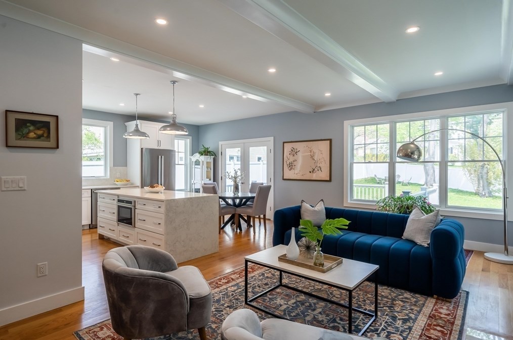 24 Grassland St, Lexington MA 02421-7944 exterior