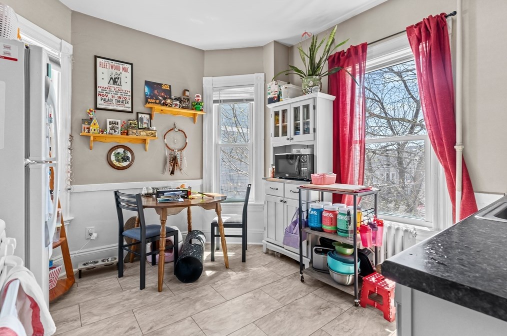 12 Highland Ave, Beverly MA 01915-4924 exterior