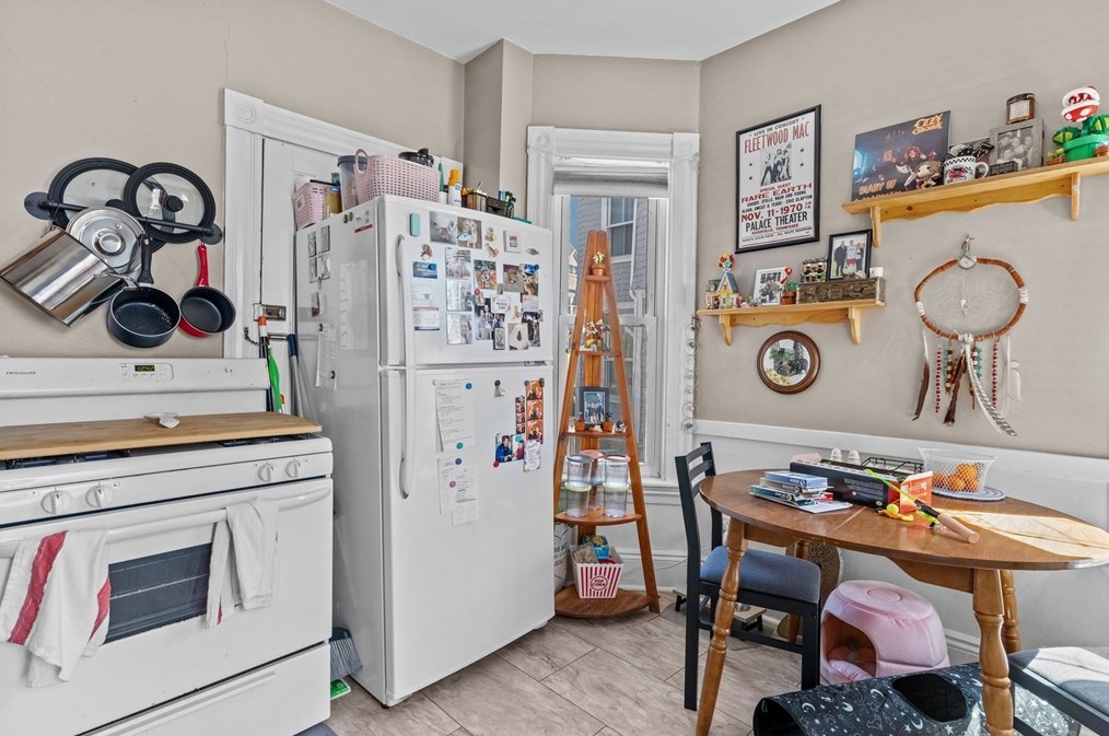 12 Highland Ave, Beverly MA 01915-4924 exterior