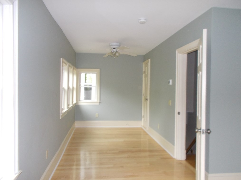 21 Highland Ave, Haverhill MA 01830-4159 exterior