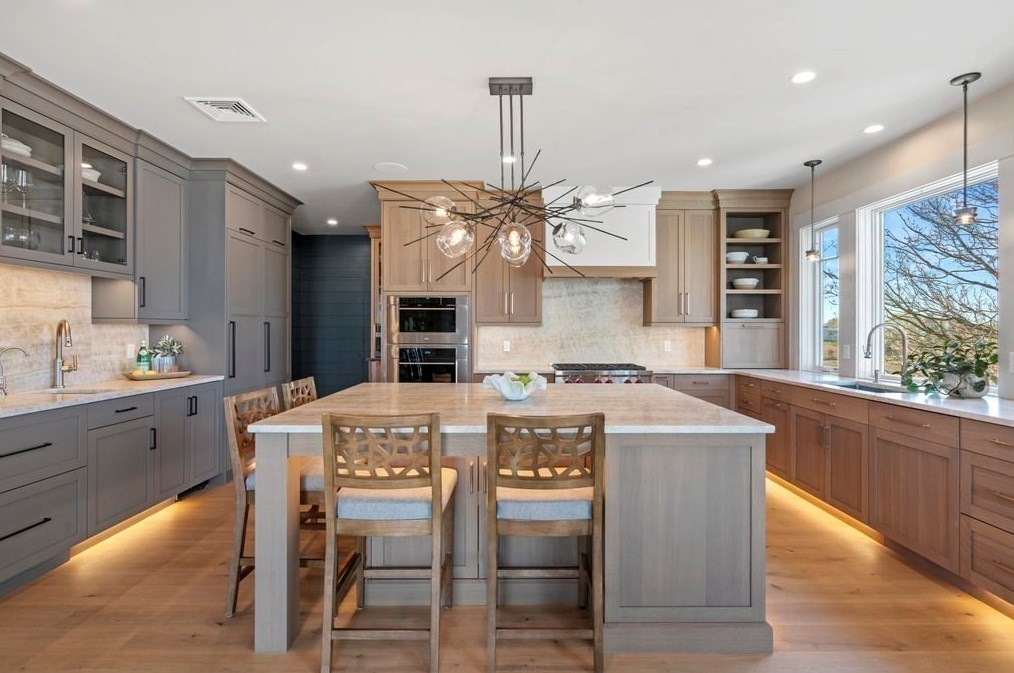 4 Cliff Estates Rd, Scituate MA  02066-1100 exterior