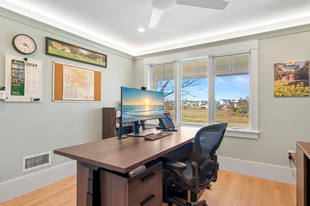 4 Cliff Estates Rd, Scituate MA  02066-1100 exterior