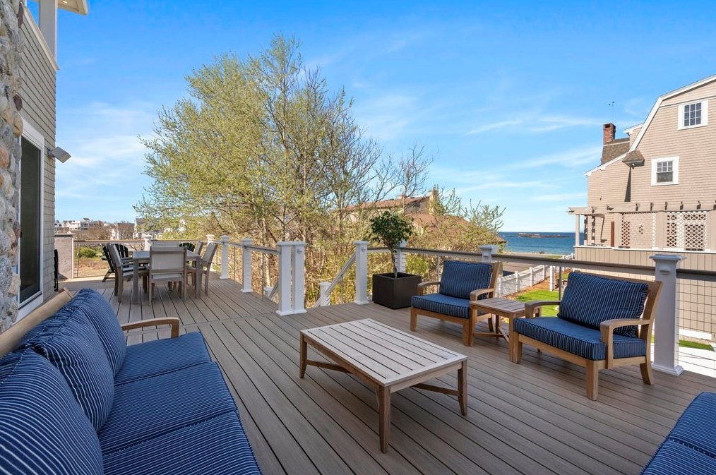 4 Cliff Estates Rd, Scituate MA  02066-1100 exterior