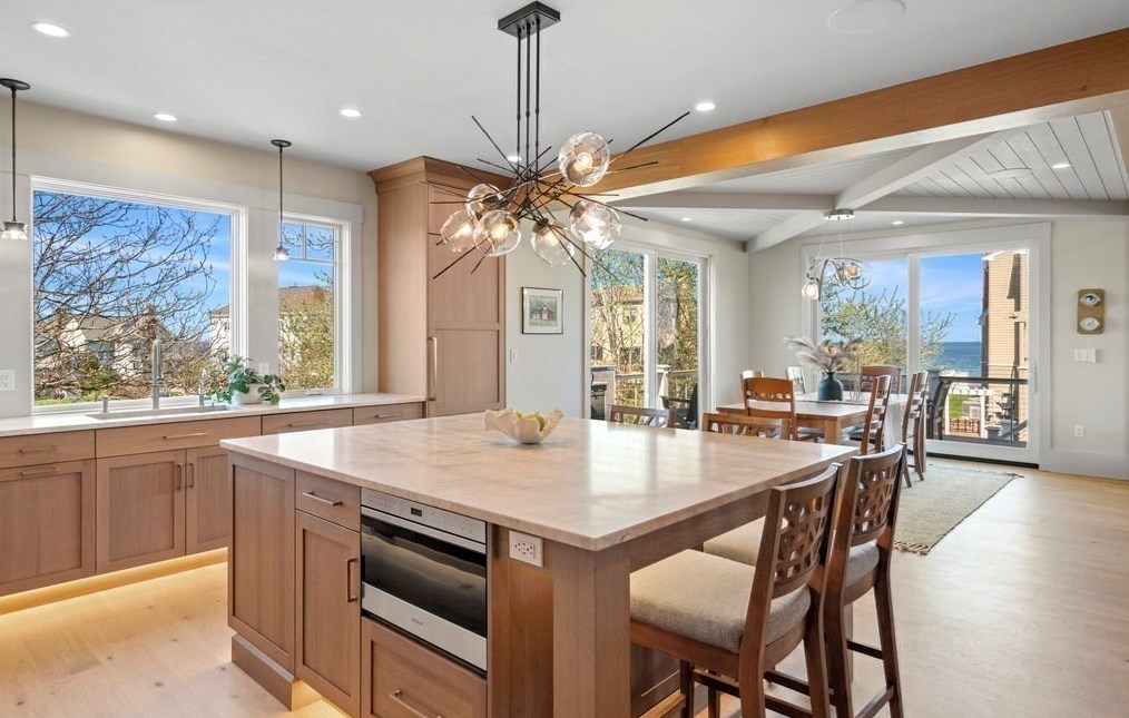 4 Cliff Estates Rd, Scituate MA  02066-1100 exterior