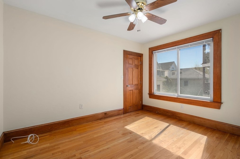 84 Lk St, Arlington MA 02474-8872 exterior