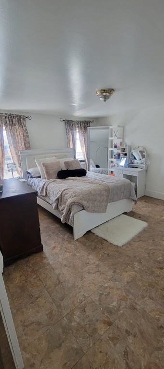 61 High St, Lawrence MA 01841-2922 exterior