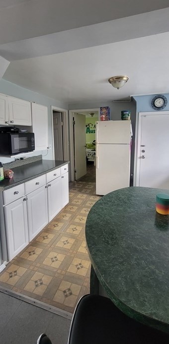 61 High St, Lawrence MA 01841-2922 exterior