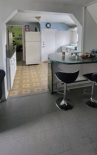 61 High St, Lawrence MA 01841-2922 exterior