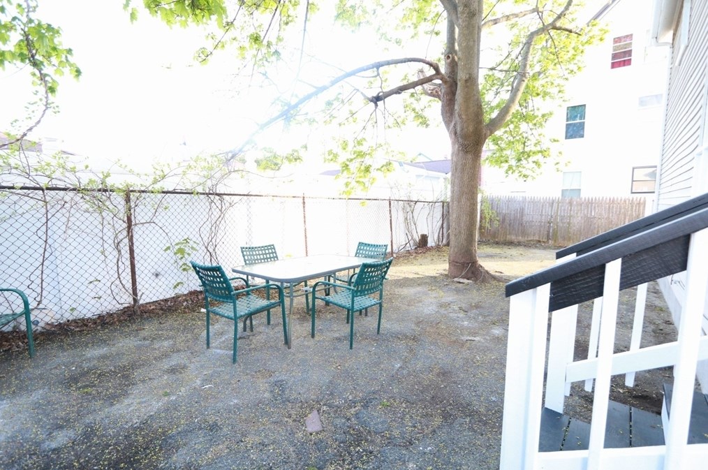 32 Elm St, Lynn MA 01905-2925 exterior