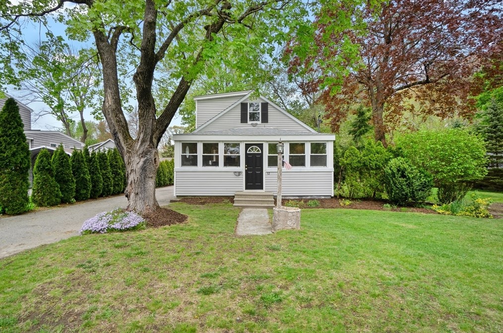 32 Quarry St, Seekonk MA 02771-5240 exterior