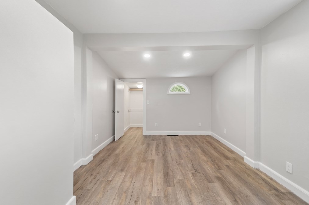 32 Quarry St, Seekonk MA 02771-5240 exterior