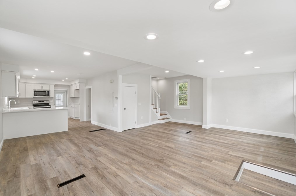 32 Quarry St, Seekonk MA 02771-5240 exterior